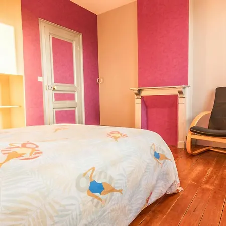 Maison Jardin Terrasse Parking Gratuit Autour De La Maison