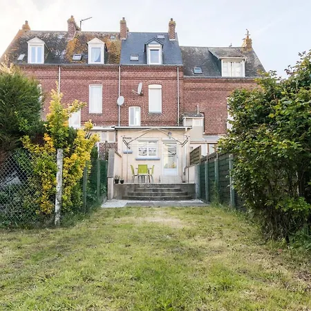 Maison Jardin Terrasse Parking Gratuit Autour De La Maison Semesterbostad *